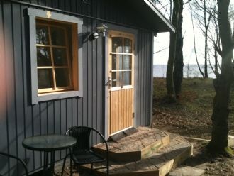 Liten stuga vid havet på Österlen