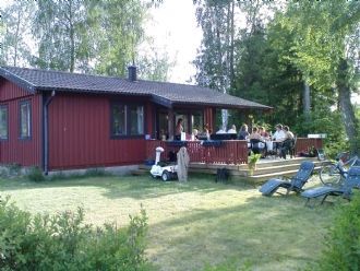Unik sommarvilla med strålande utsikt och båt