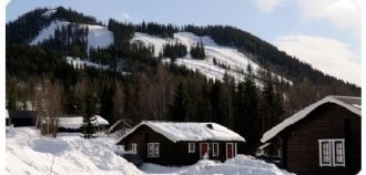 Timrad Fjällstuga i Kläppens skidanläggning