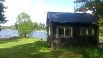 Cottage with private lakeside at dalälven! - 3 beds in Tärnsjö