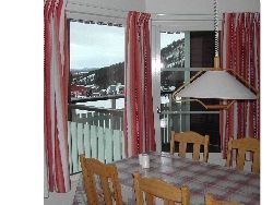 Klicka för att läsa annonsen