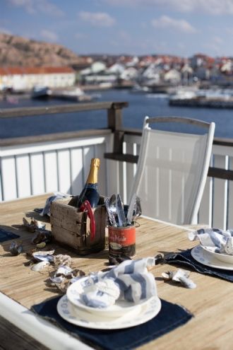 Topplägenhet 5 meter från vattnet i Smögen
