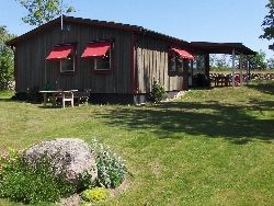 Modern stuga nära havet, norra Öland
