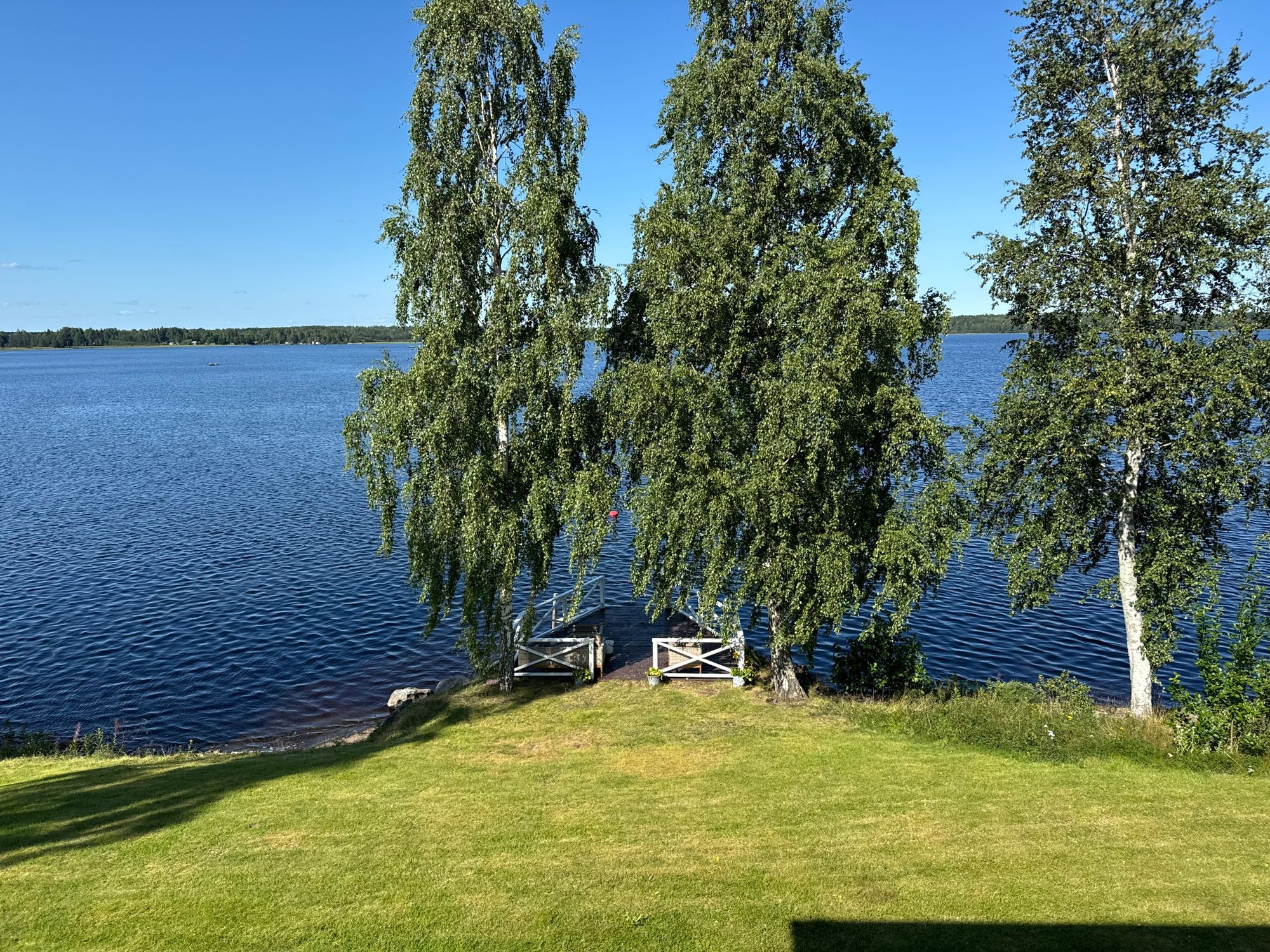 Paradis på sjötomt – bild 3 av 13