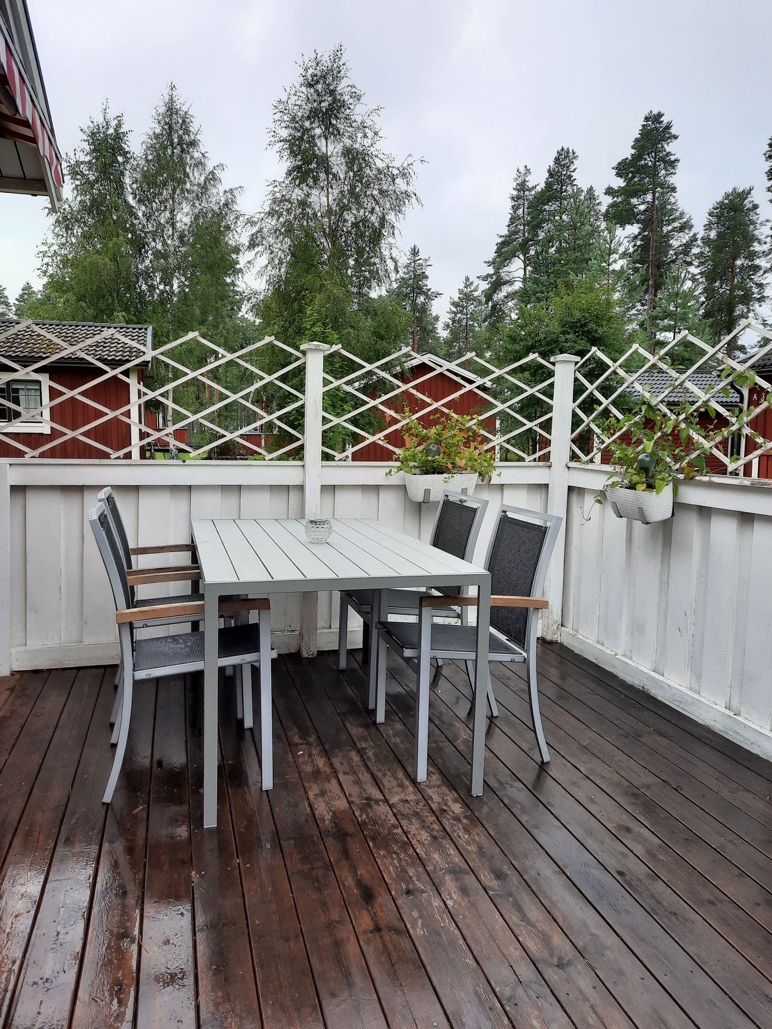 Mysig stuga på Sollerön🏡 250 m till Morgondoppet! – bild 9 av 24