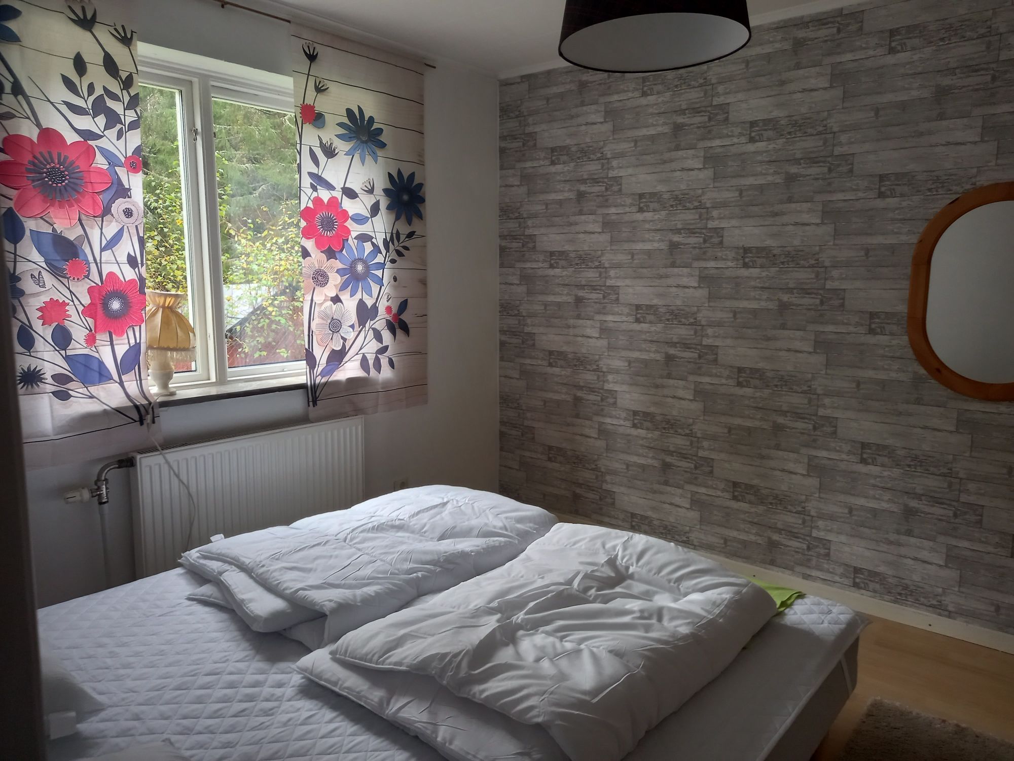 Hundvänligt hus nära sjön, inhägnat Värmland – bild 17 av 24