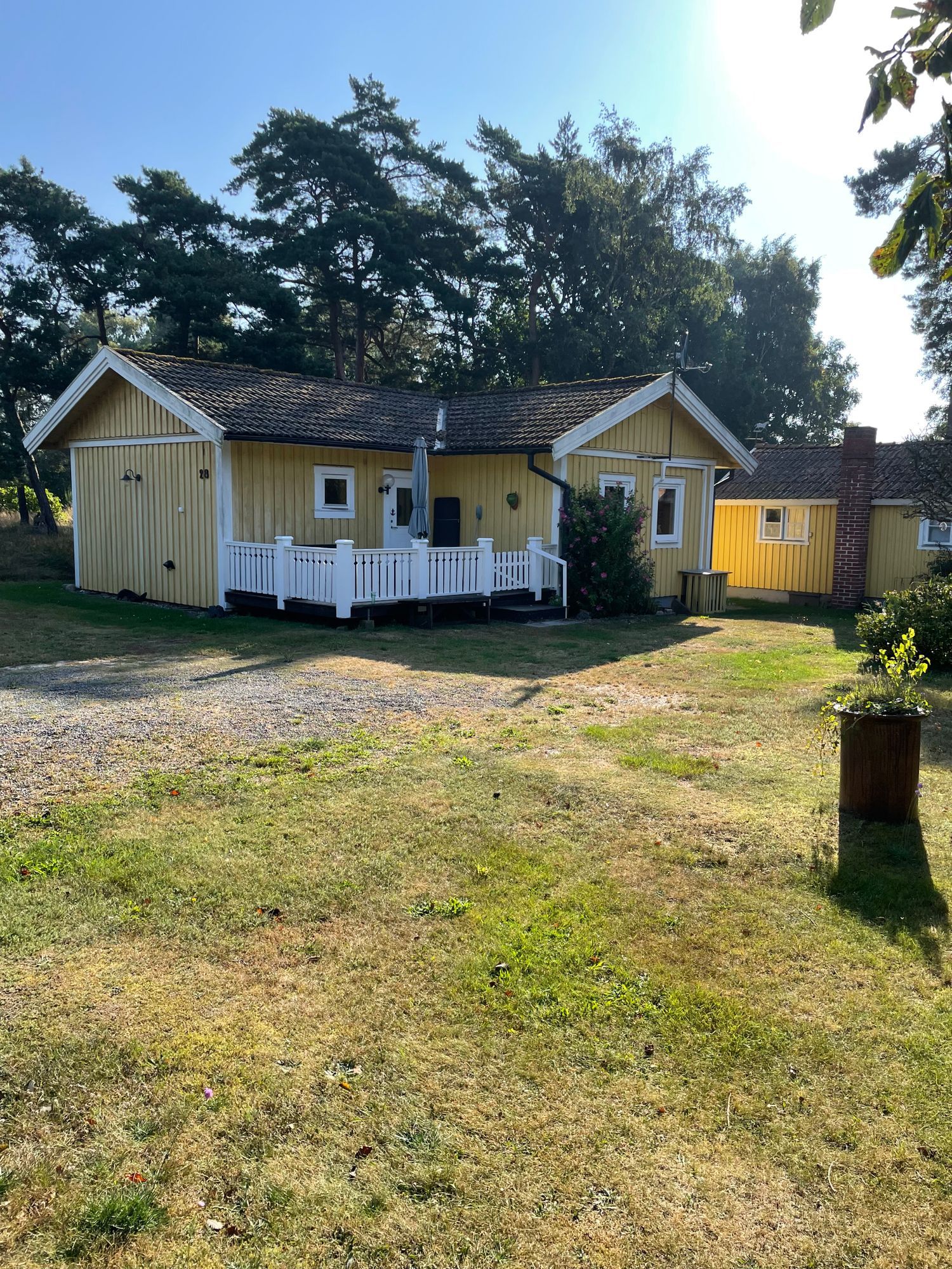 Strandnära stuga uthyres på Österlen. – bild 2 av 24