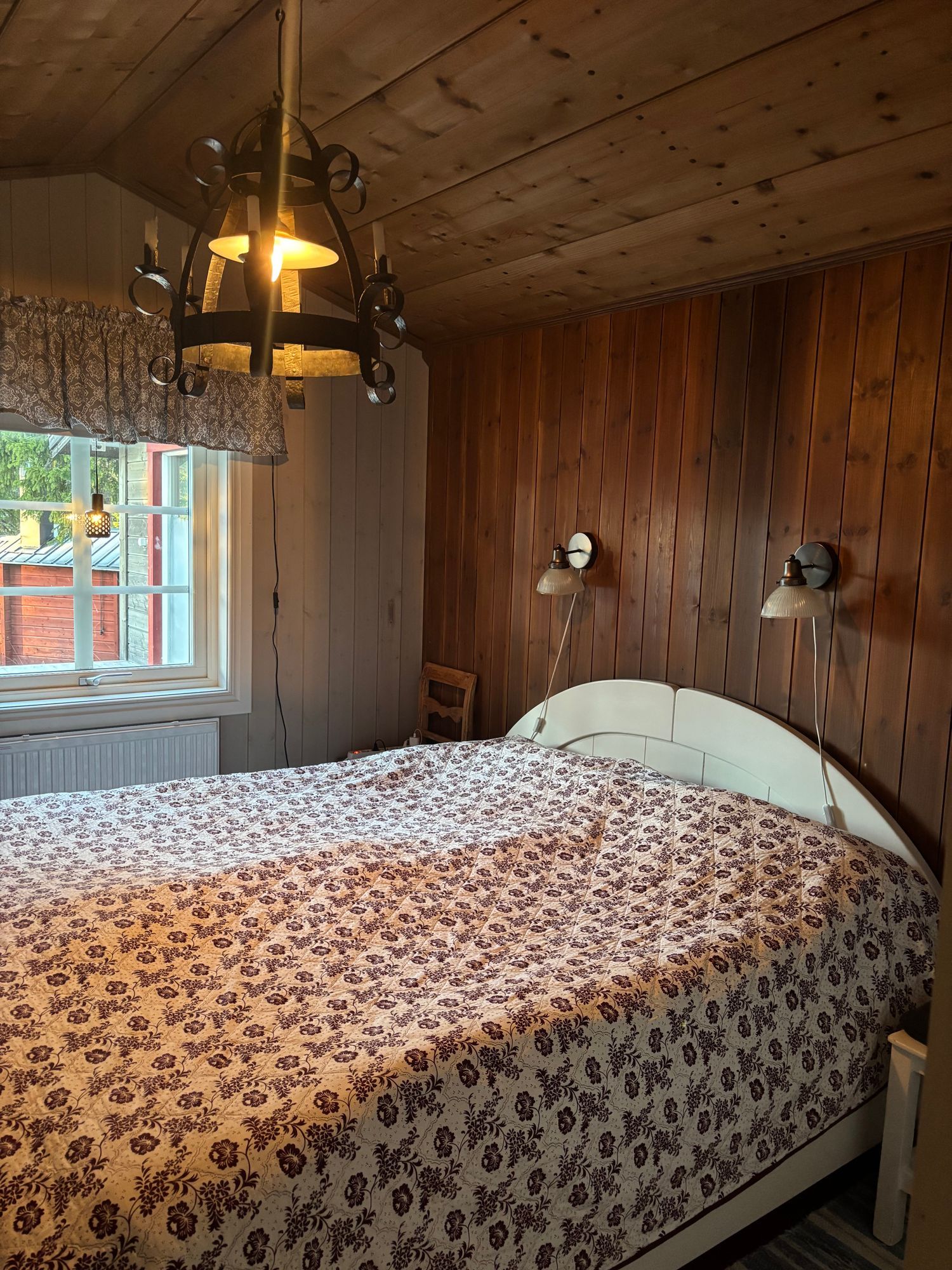Nyrenoverad stuga i Hemfjällstangen – bild 13 av 19