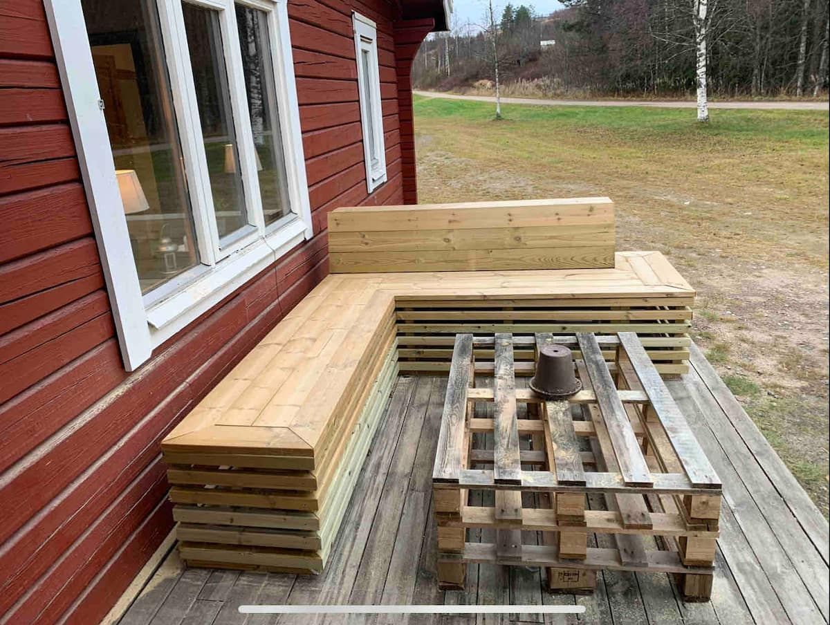 Stuga vid Klarälvens strand i Branäsbergets dal – bild 14 av 19
