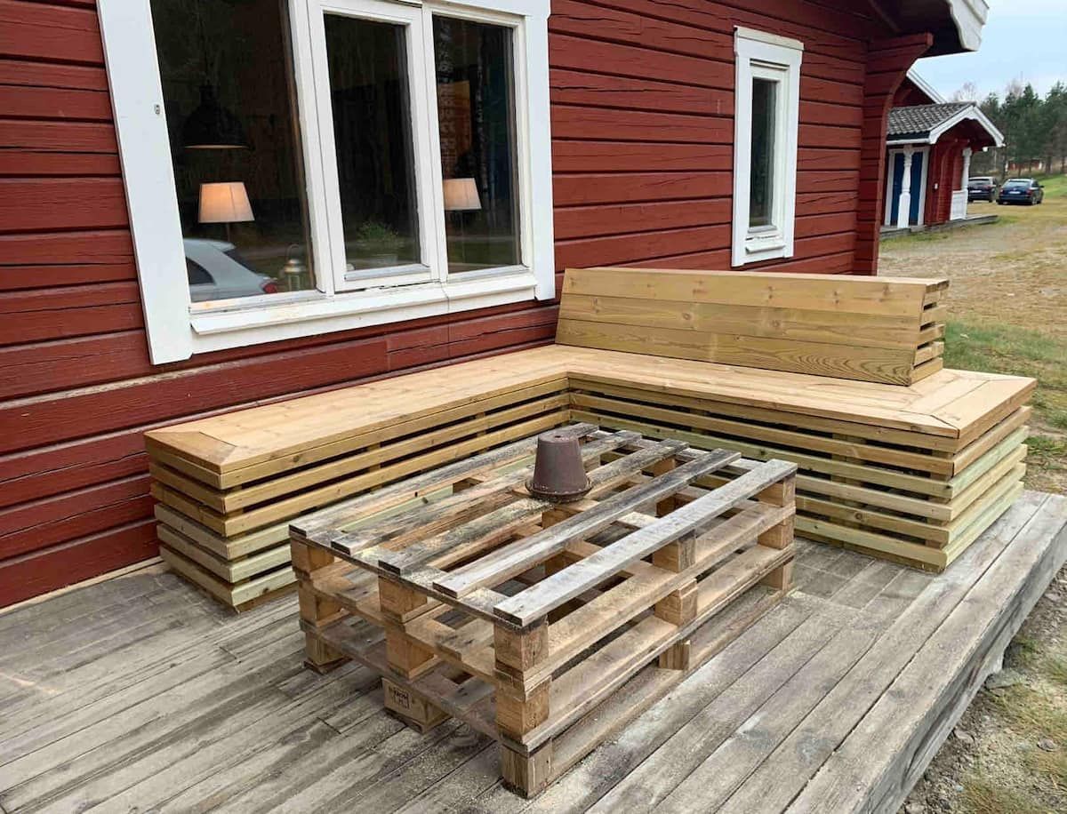 Stuga vid Klarälvens strand i Branäsbergets dal – bild 13 av 19