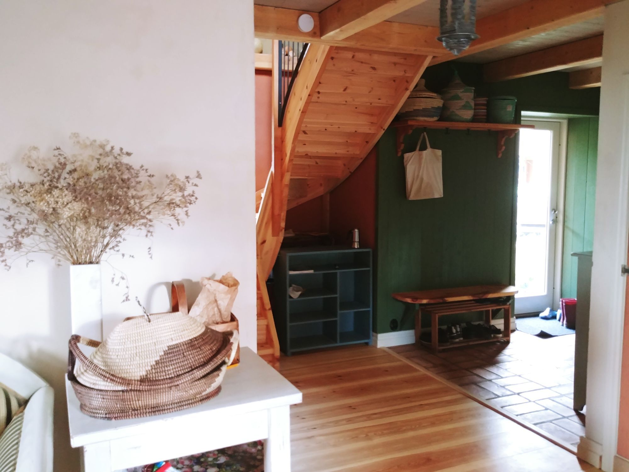 Stort hus med havsutsikt på Österlen – bild 22 av 24