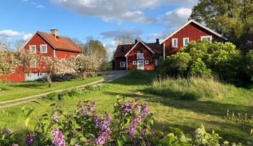 Hyr gårdshotellet Lilla Sörgården på Färingsö
