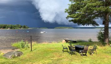 Stuga på strandtomt
