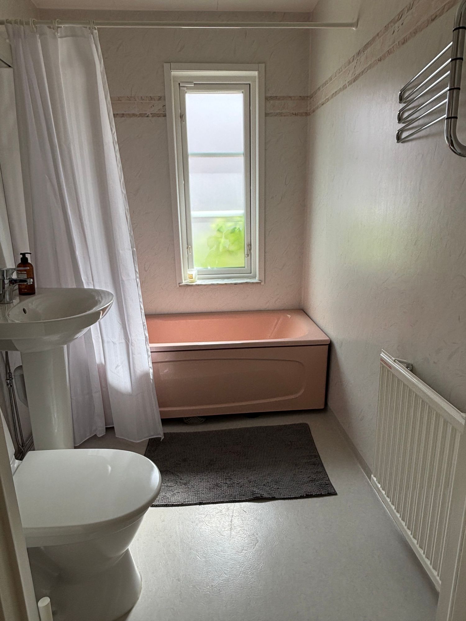 Charmigt hus i centrala Mölle – bild 9 av 15