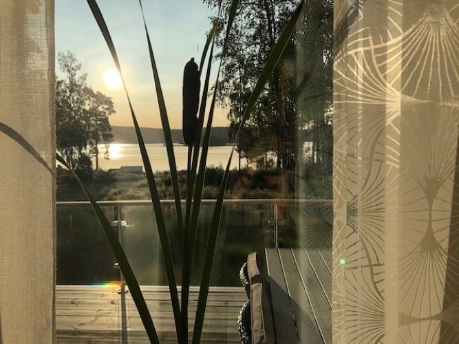 Hus vid Värmelns strand i Värmskog-Värmland – bild 14 av 24