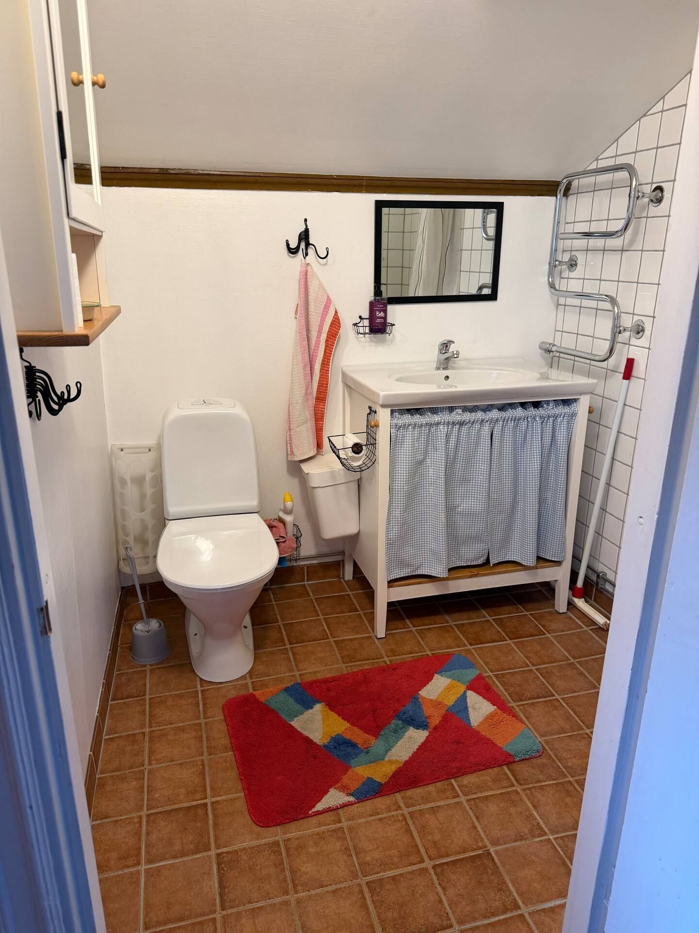 Stuga på landet - nära Kolmården – bild 7 av 9