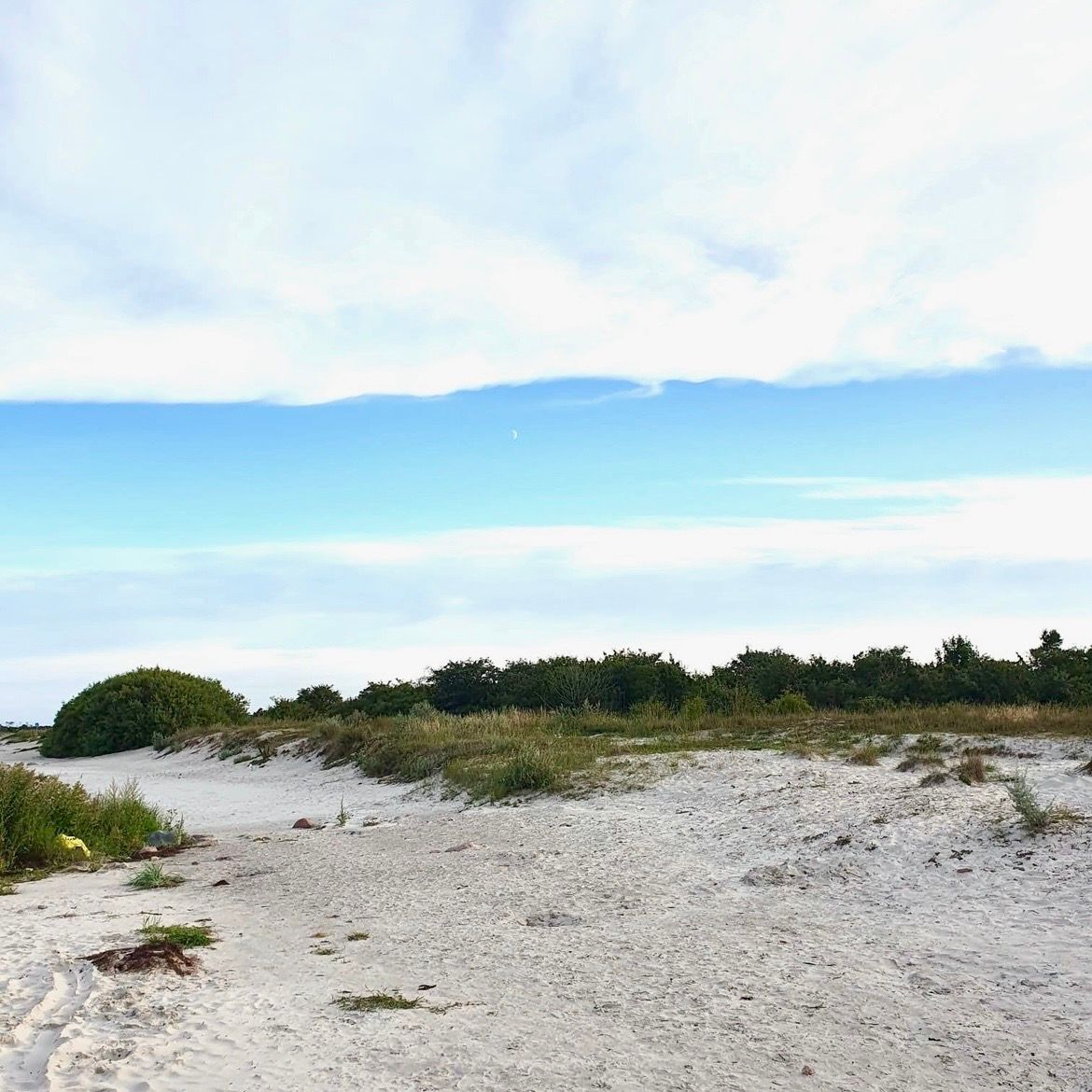 Mysig och havsnära sommarstuga i Kårehamn/Petgärde – bild 20 av 21