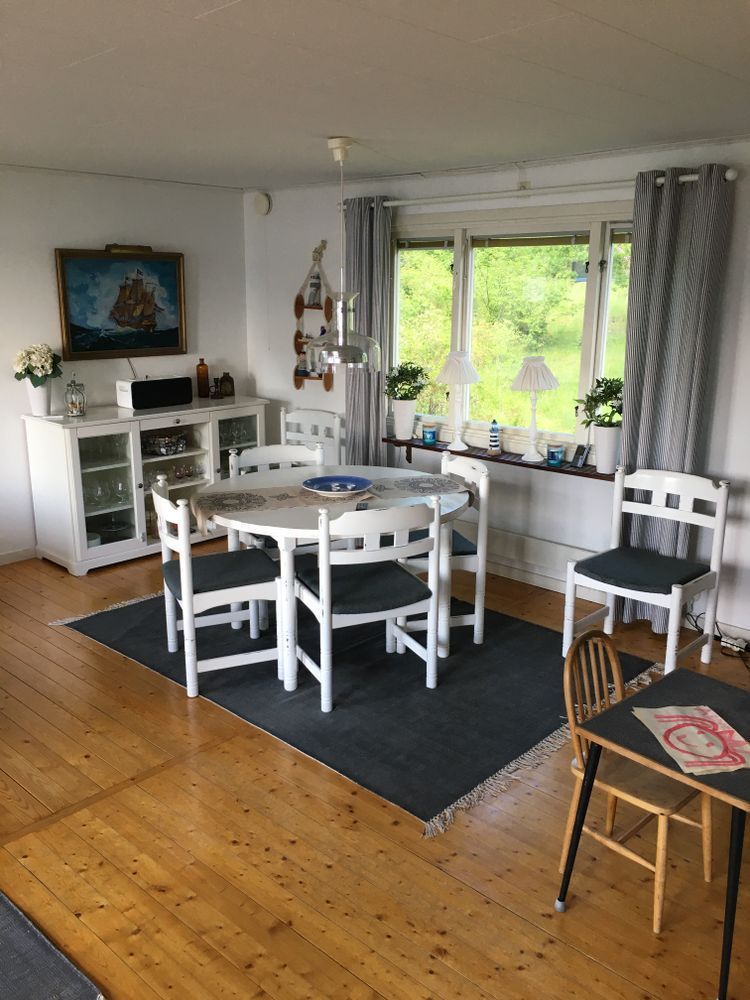 Charmig Skärgårdsstuga i Vaxholm – Egen Brygga – bild 5 av 14