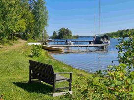 Stuga nära havet 200m