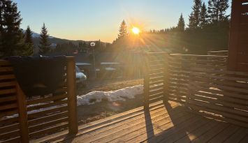 Liten nyrenoverad lägenhet Åre Björnen ski-in/out