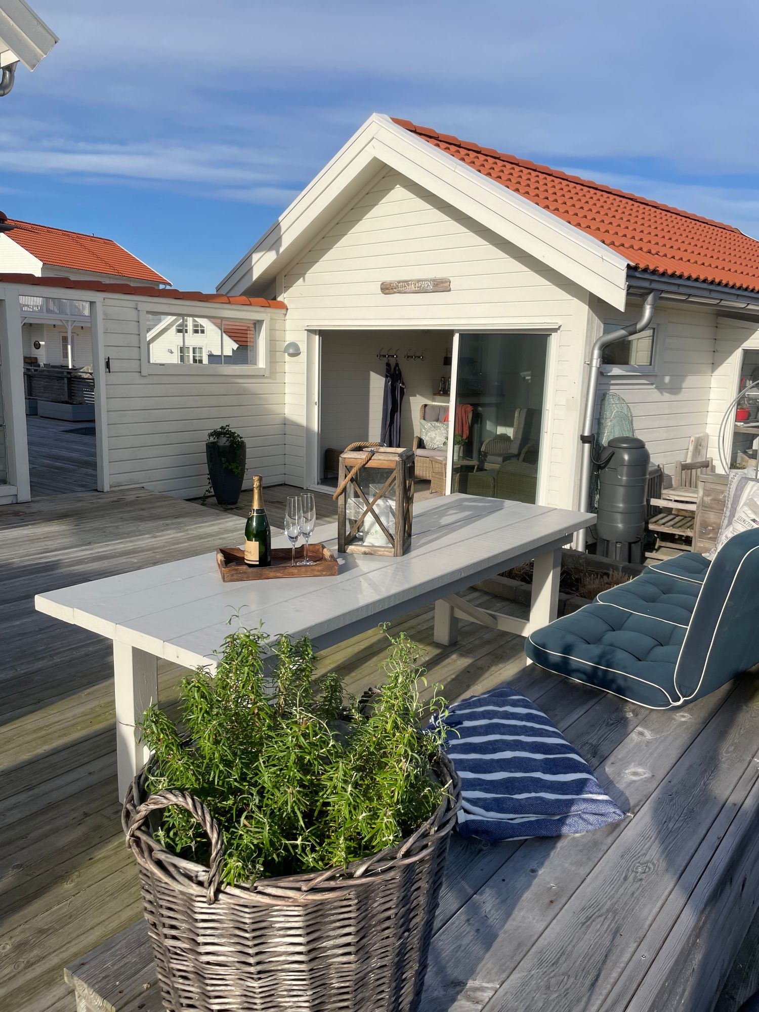 Hus med havsutsikt  härlig bastu/relax – bild 8 av 24