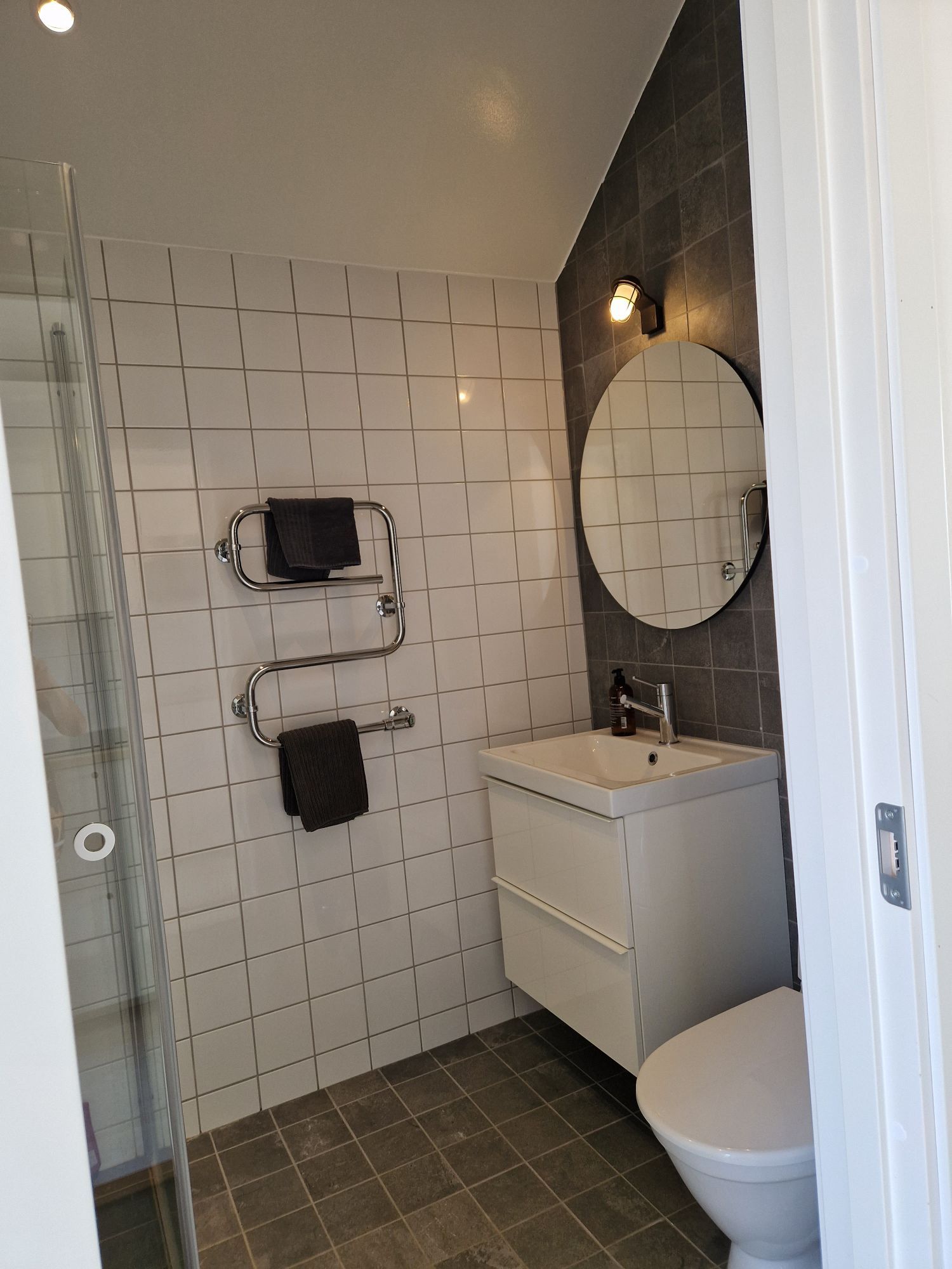 Vakna med en underbar havsutsikt, 50 m från havet – bild 13 av 16