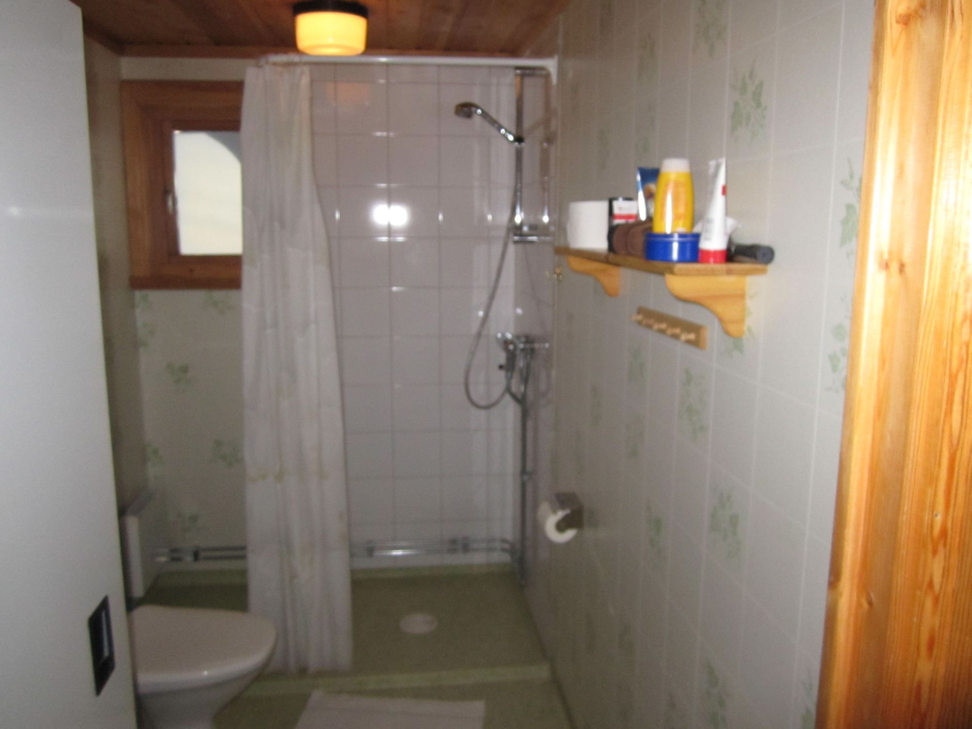 Sälen/Lindvallen-Sälenstugan  ski/in ski/out läge. – bild 7 av 14
