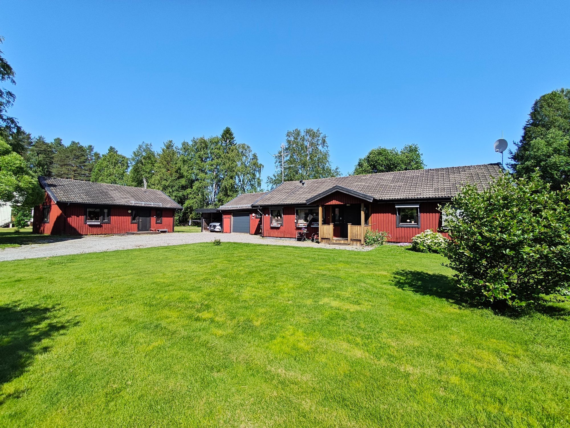 Rymlig villa i den idylliska fiskebyn Norrfors