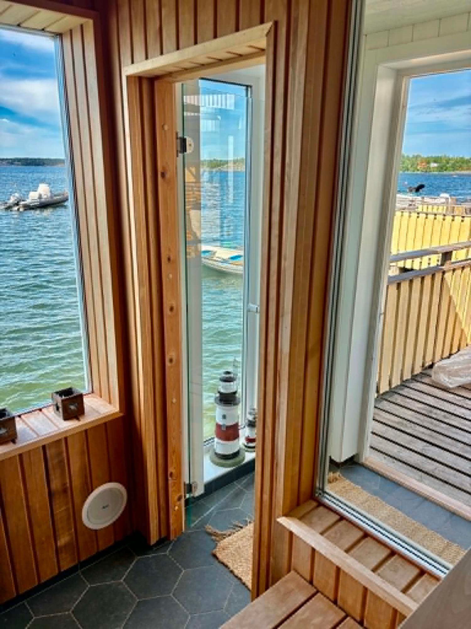 Villa Vågskvalp – Paradiset i Stockholm skärgård – bild 23 av 24