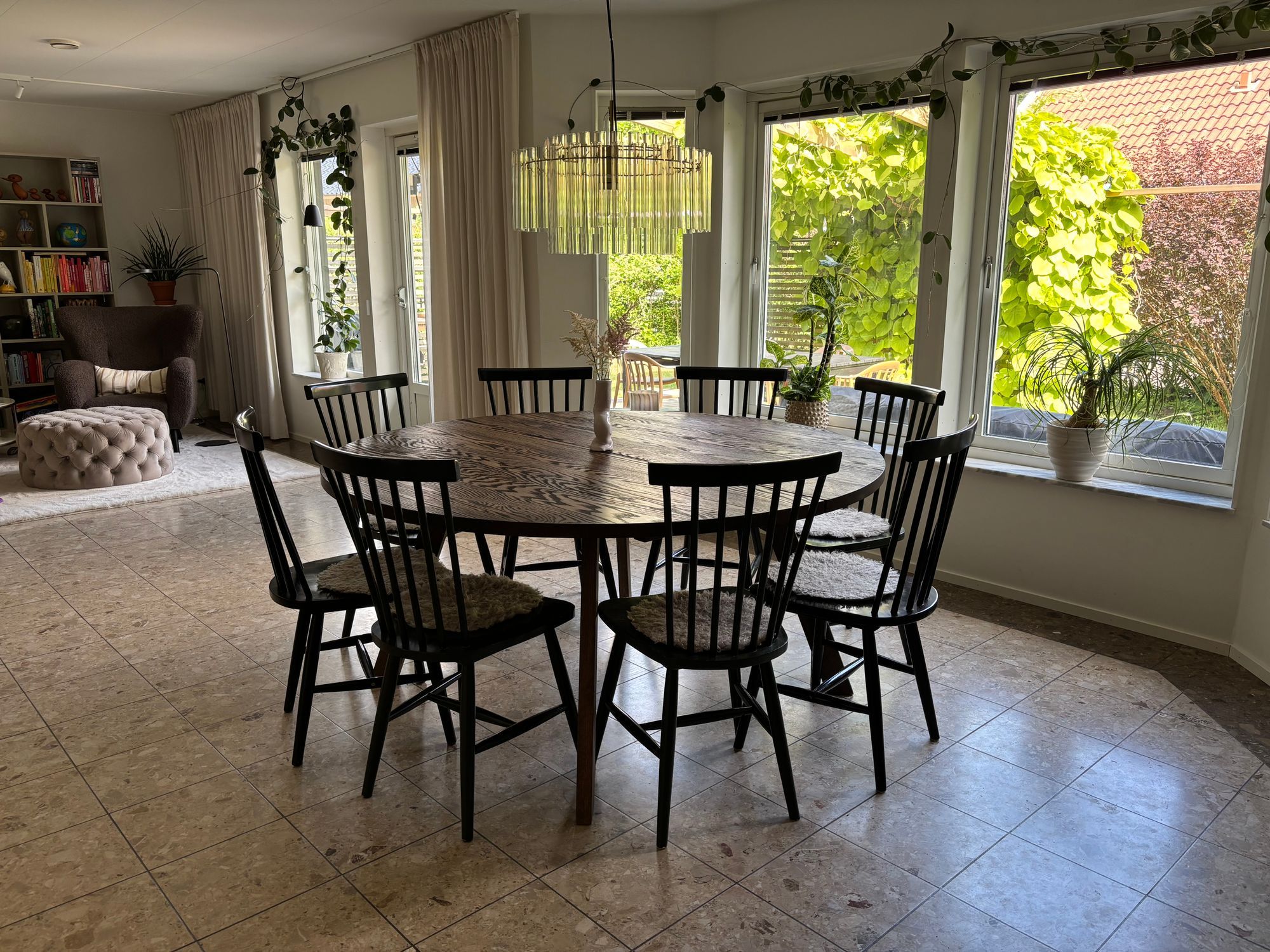 Hus nära skog och hav – bild 5 av 20