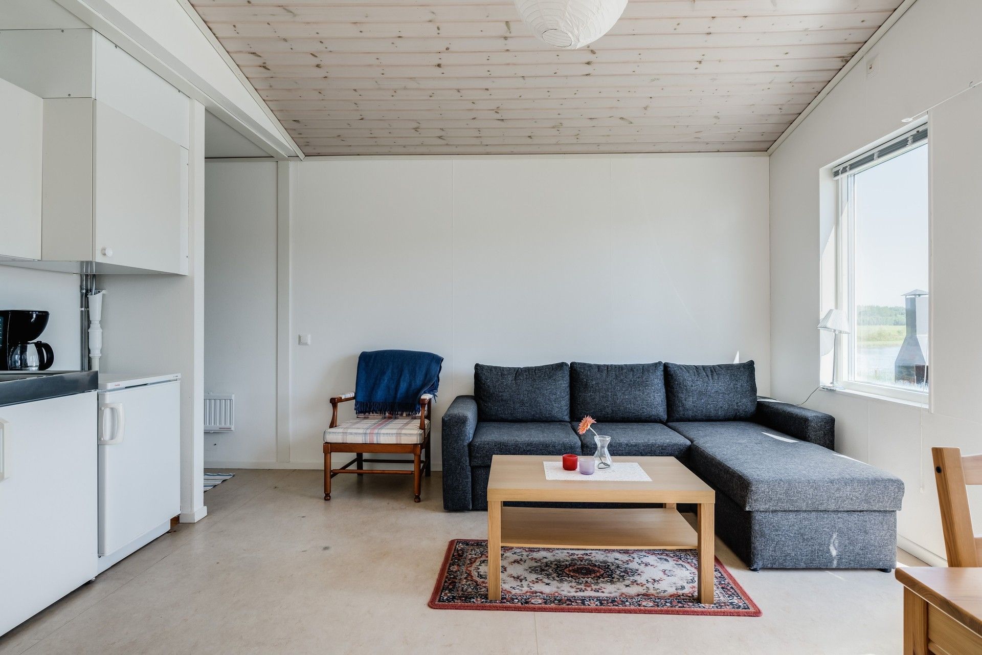 Semesterhus med härlig sjöutsikt | SE06015 – bild 6 av 16
