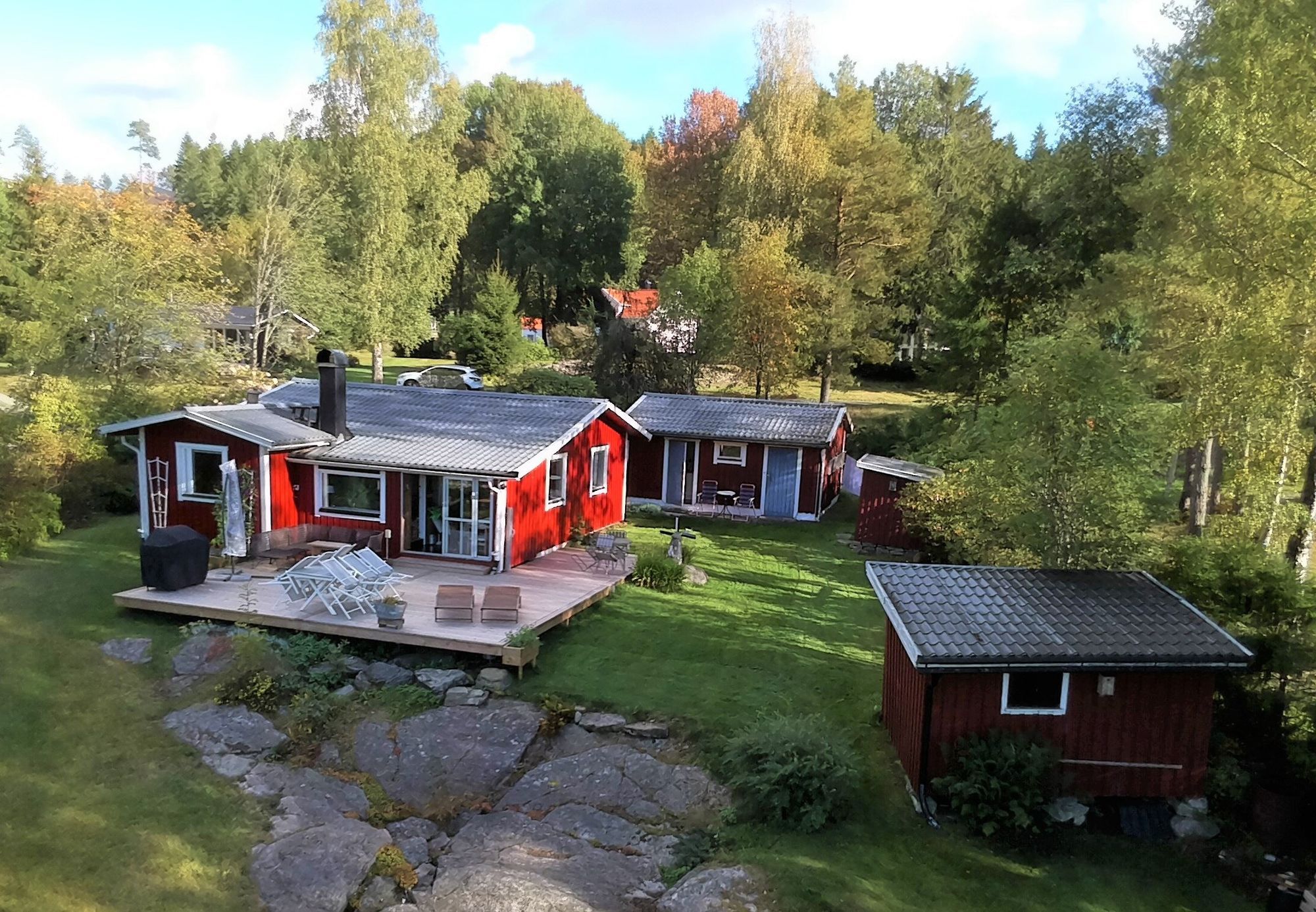 Fridfullt boende i mysig stuga vid Härsjön! – bild 3 av 19