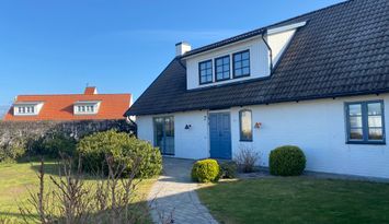 Charmigt hus i centrala Torekov