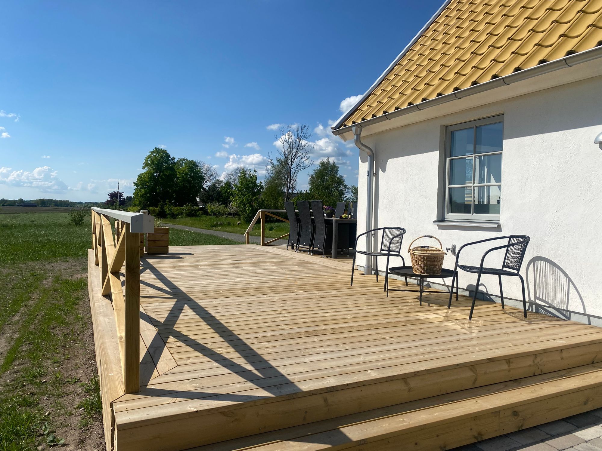 Nyrenoverat hus på den skånska landsbygden. – bild 4 av 24