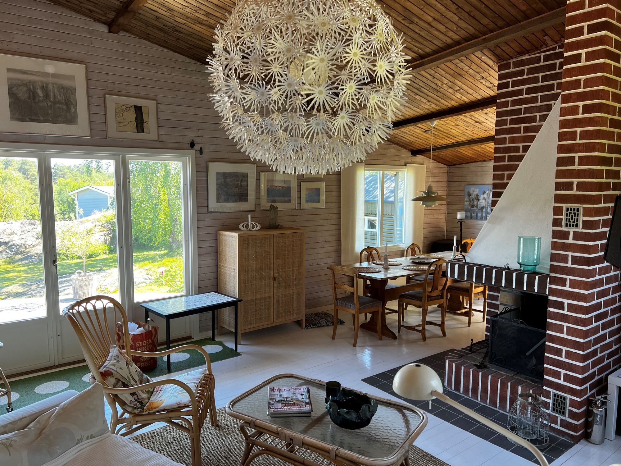 Charmig sommarstuga i populära Lalleröd, Orust – bild 9 av 15