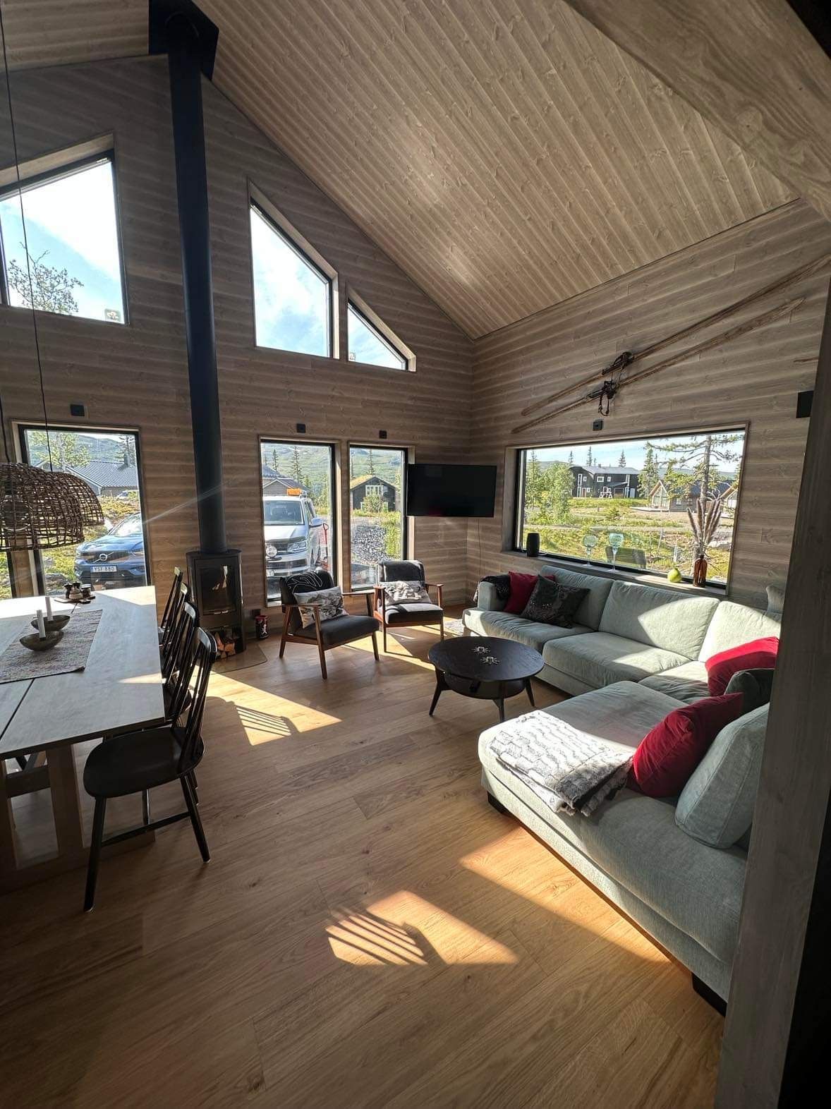 Nybyggd stuga i Bydalsfjällen ski-in/ski-out läge! – bild 5 av 24