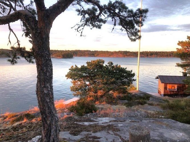 Käringholmen Gränö, Sjötomt, strand, naturnära
