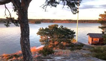 Käringholmen Gränö, Sjötomt, strand, naturnära