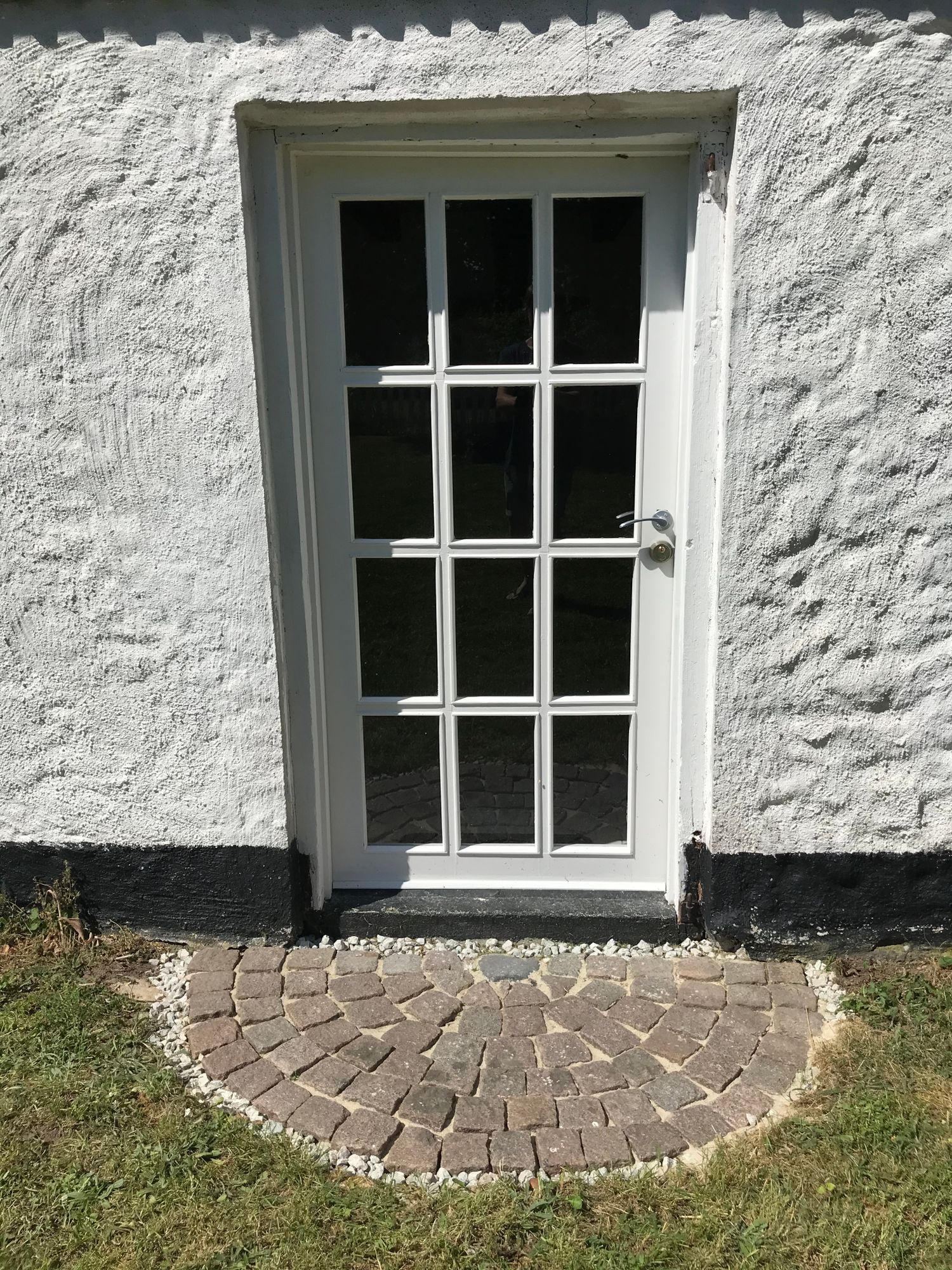 Trivsamt havsnära i Stenkyrka, Gotland – bild 3 av 14