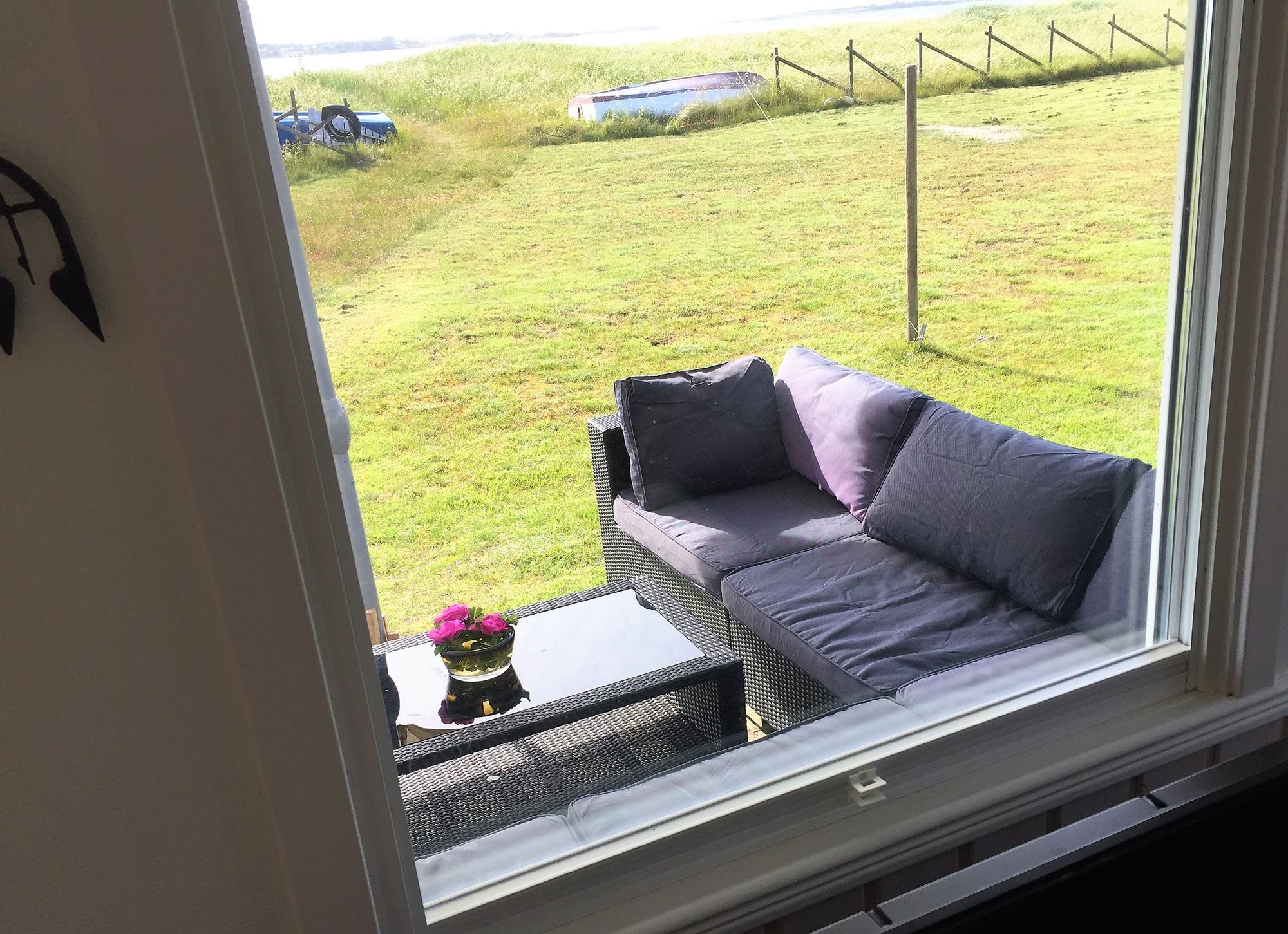 Unikt läge! Stuga på stranden – bild 11 av 24