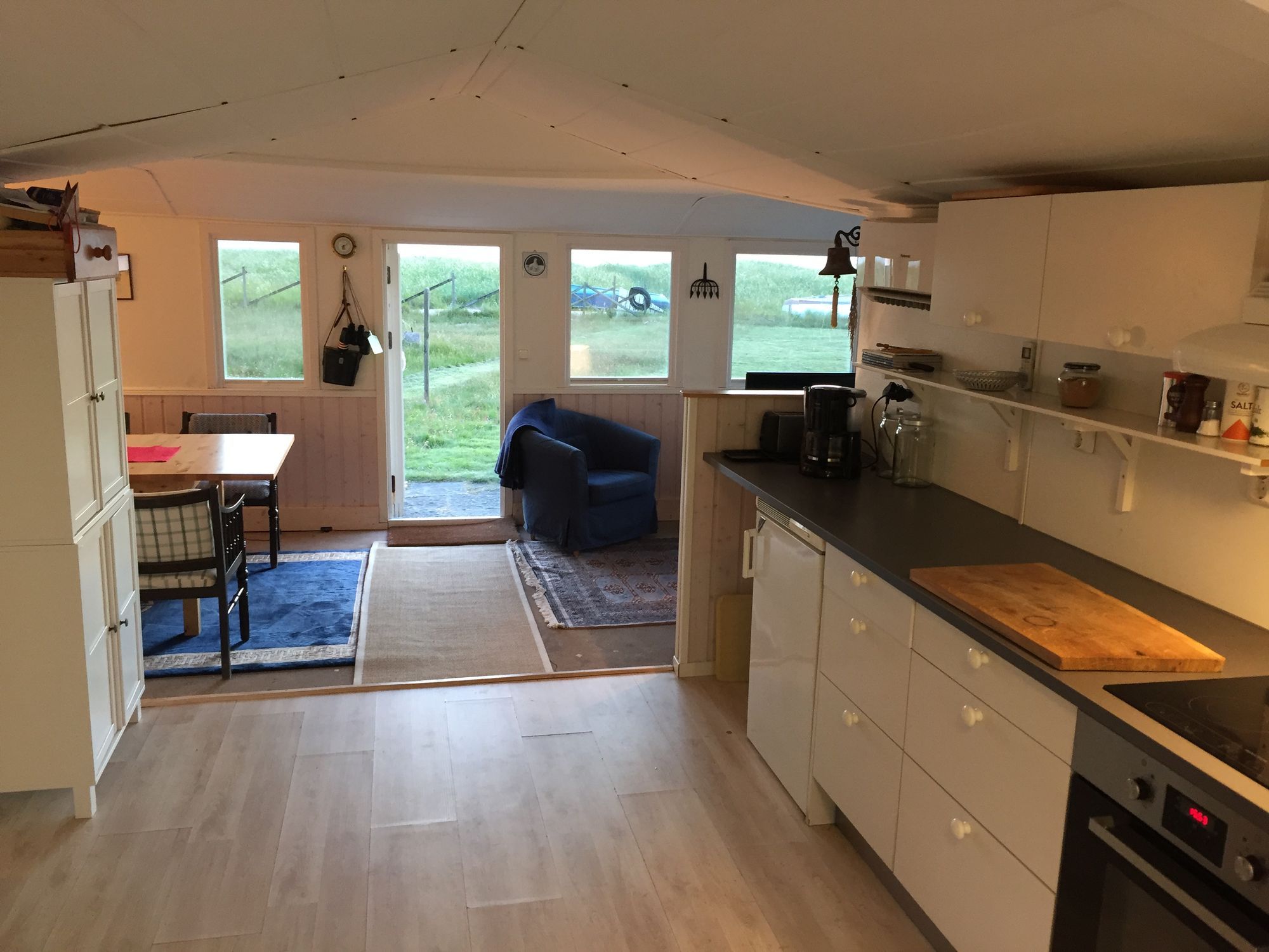 Unikt läge! Stuga på stranden – bild 7 av 24