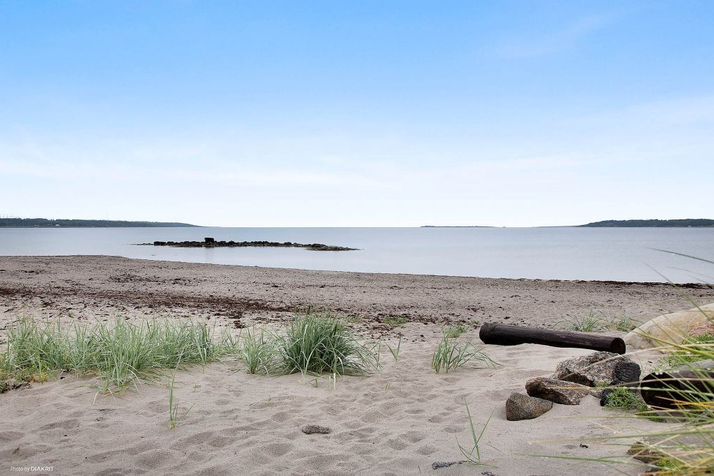 Unikt läge! Stuga på stranden – bild 15 av 24