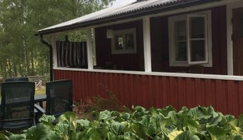 Liten charmig stuga i gunnarskog