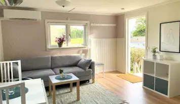 Mysig lantlig gäststuga