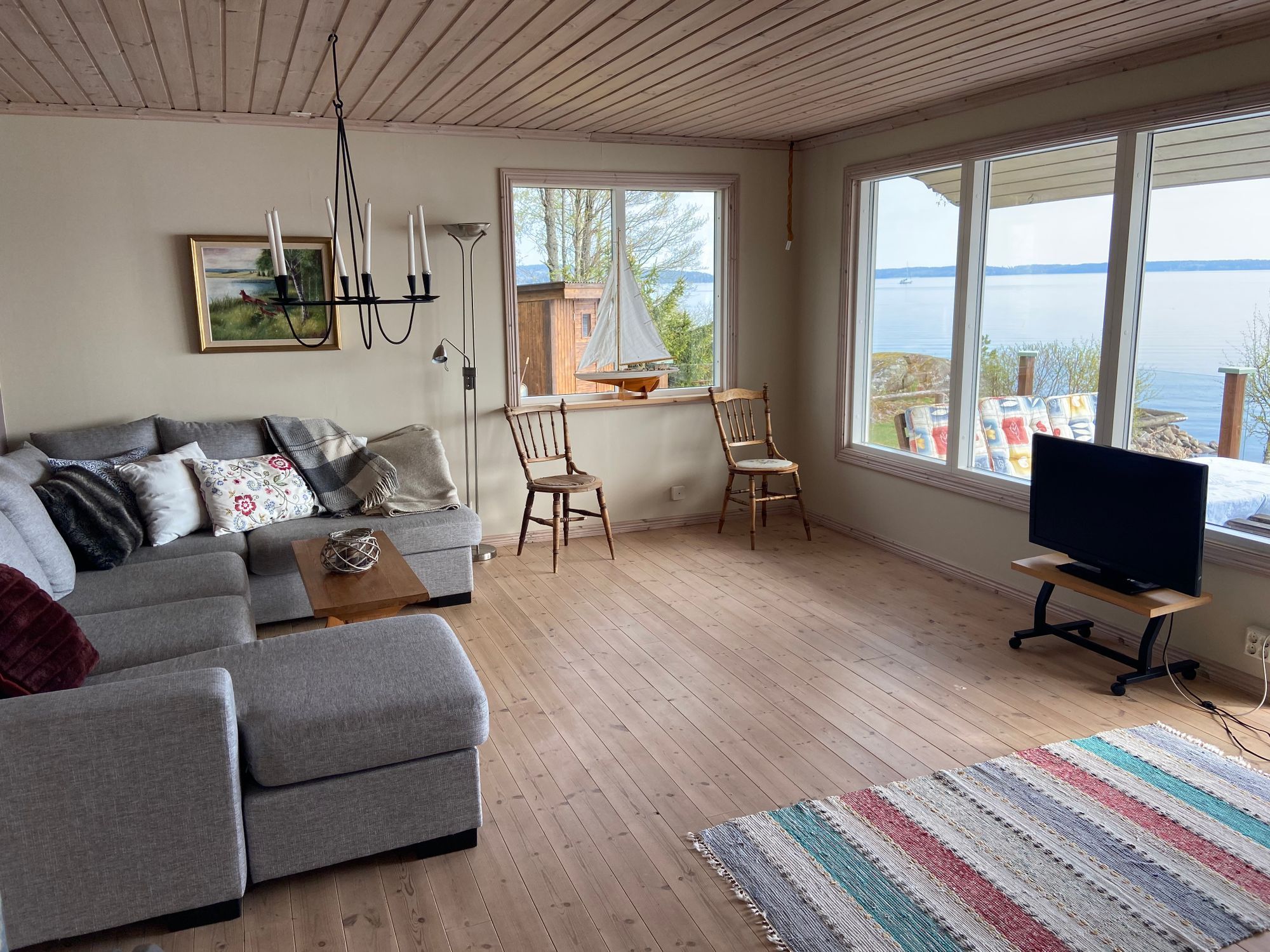 Stuga 10m från Vänern – bild 13 av 20