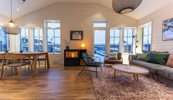 Nybyggd lägenhet med ski in/out med altan solläge