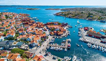 Charmigt hus i pittoreska Mollösund v26-28, 33