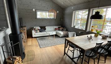 Nybyggd fjällstuga i parhus, Ski in/ski out