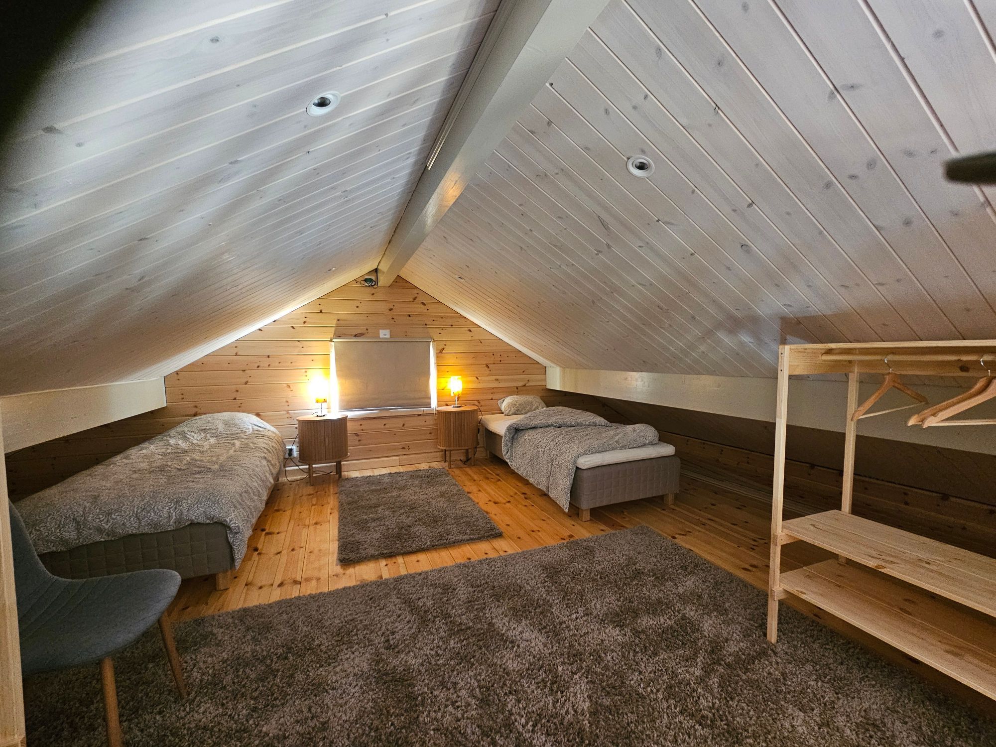 Jukta Lodge. Nybyggd timrat stuga i Juktådalen – bild 9 av 20