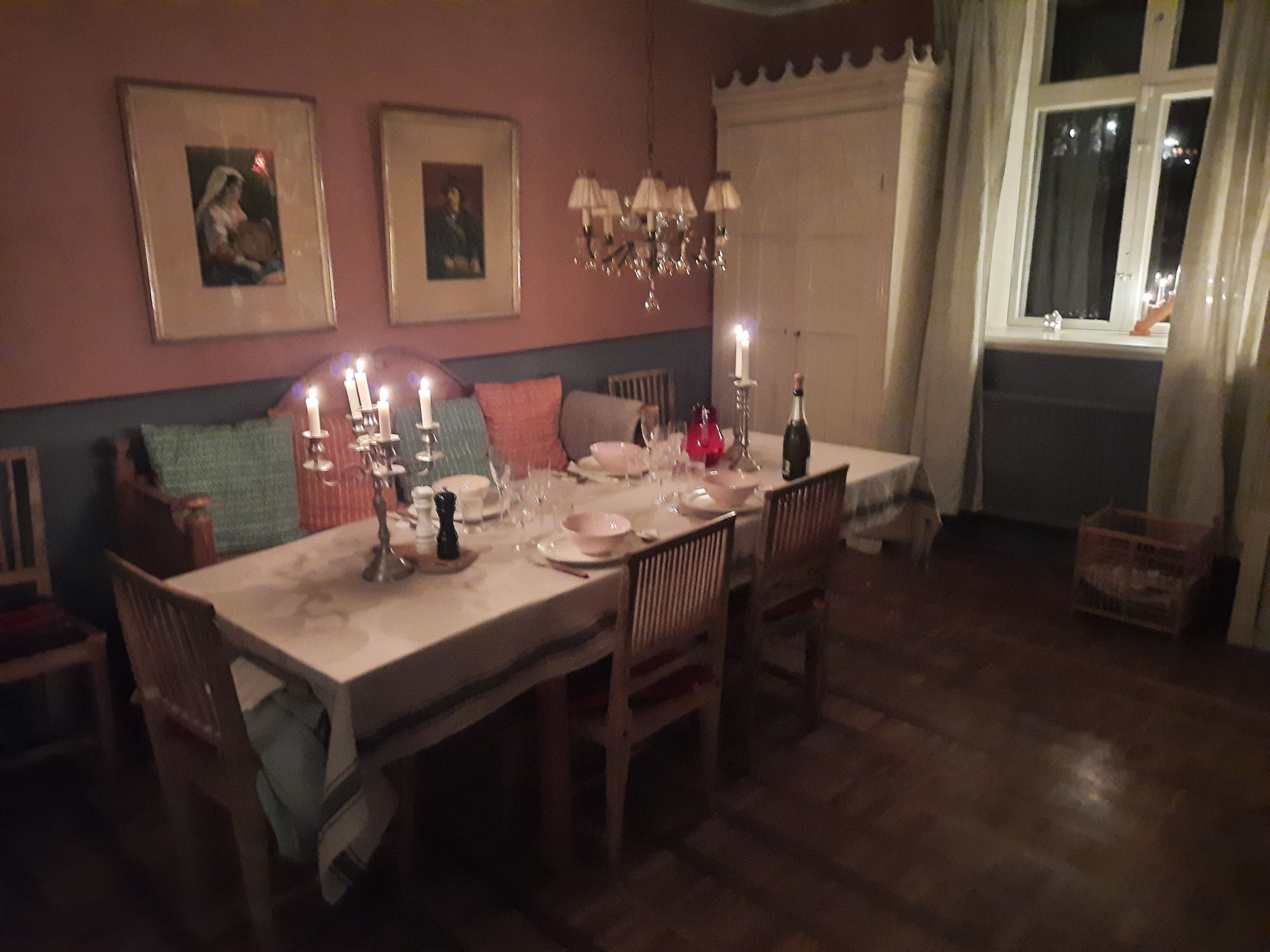 Hus Visby innerstad sommaren 2026 – bild 4 av 18
